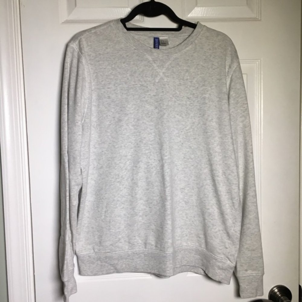 H&M Grey Crewneck Sweatshirt - Great Condition